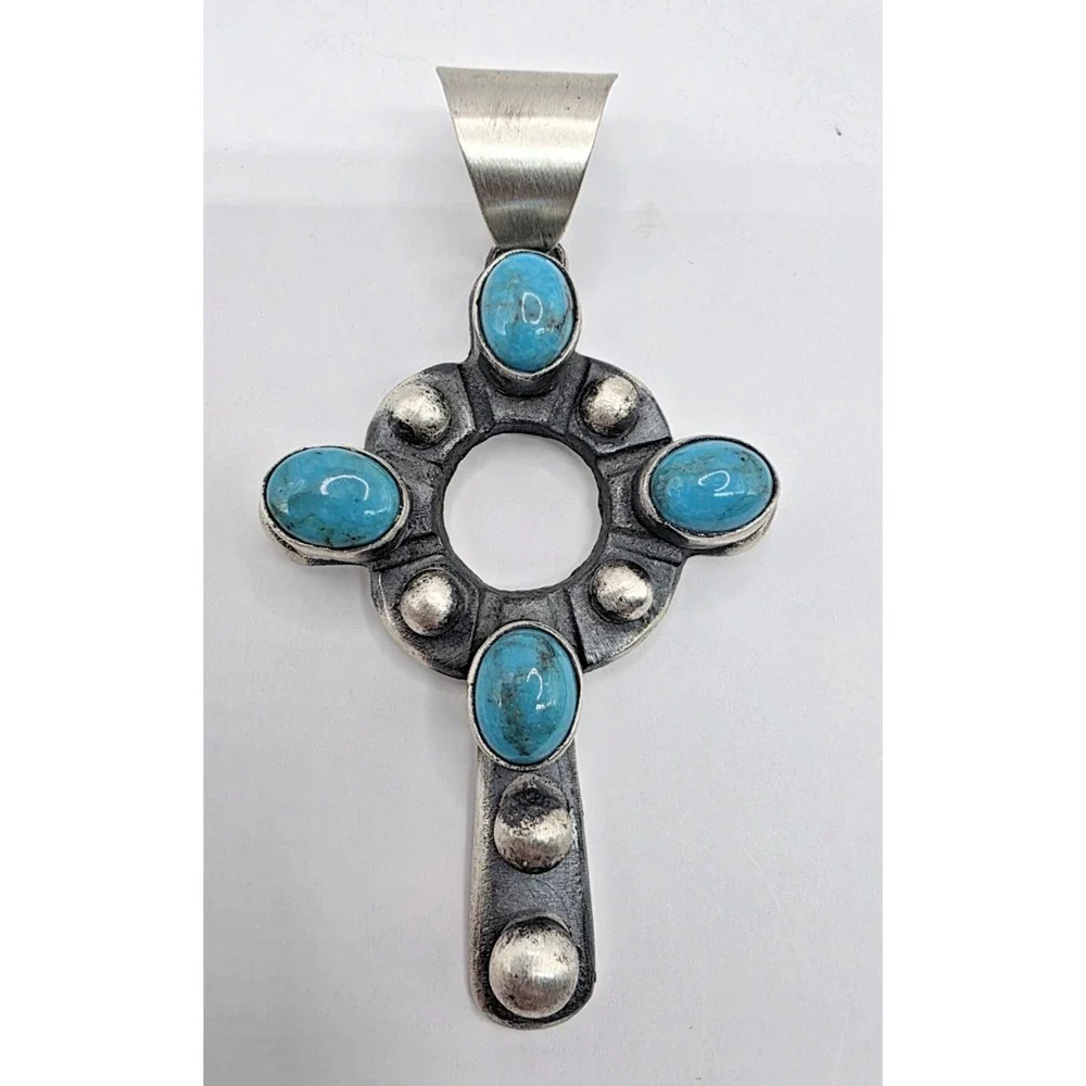 The Unbranded Brand this pendent